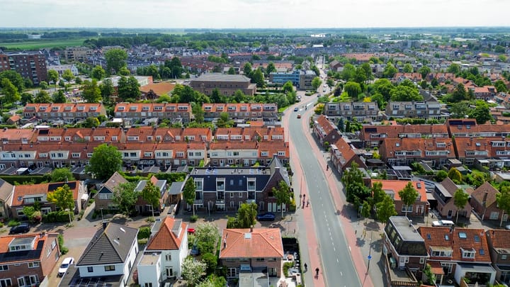 Foto 38 van Julianastraat 54-A