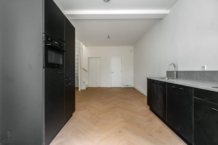 Foto 7 van Lauwerecht 235