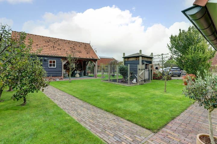 Photo 2 of Scheepjesbrug 609