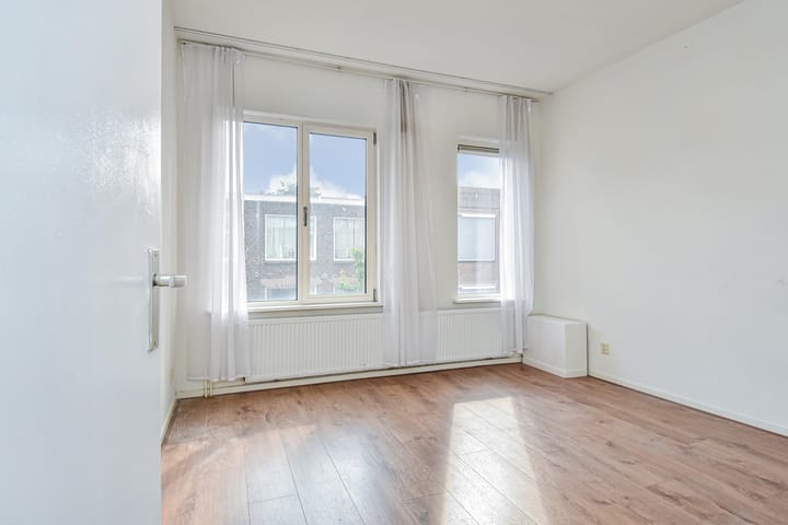 Foto 15 van Anjelierstraat 32