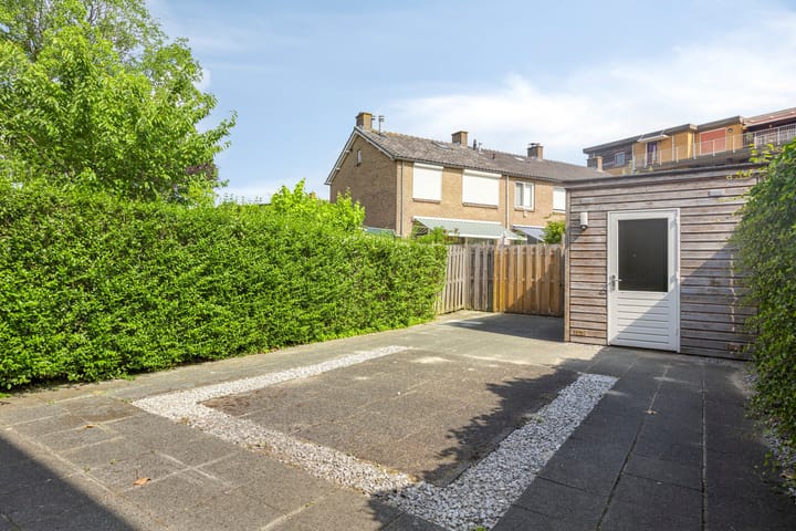 Photo 20 of Zonnebloemstraat 6