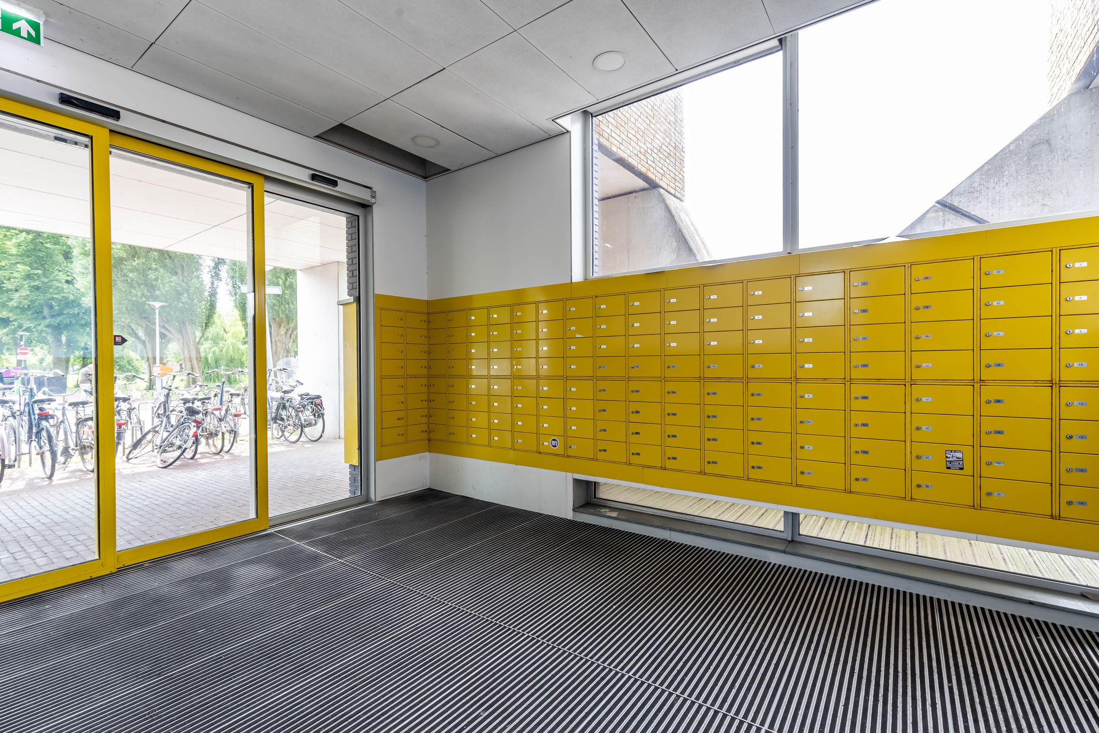 Foto 6 van Wielewaalplein 246