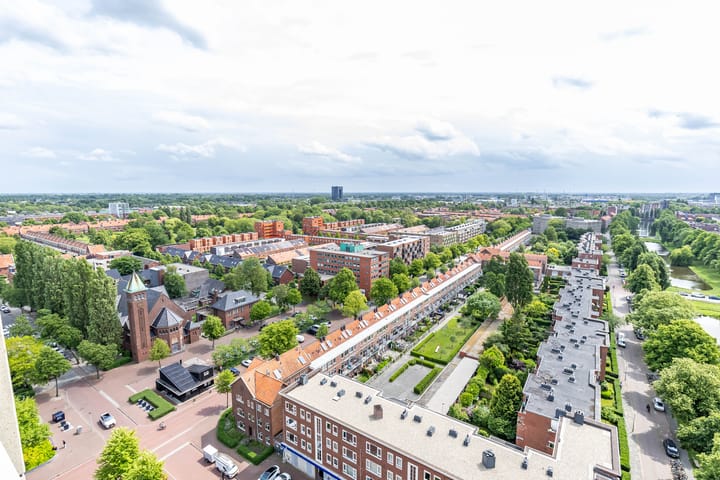 Foto 19 van Wielewaalplein 246