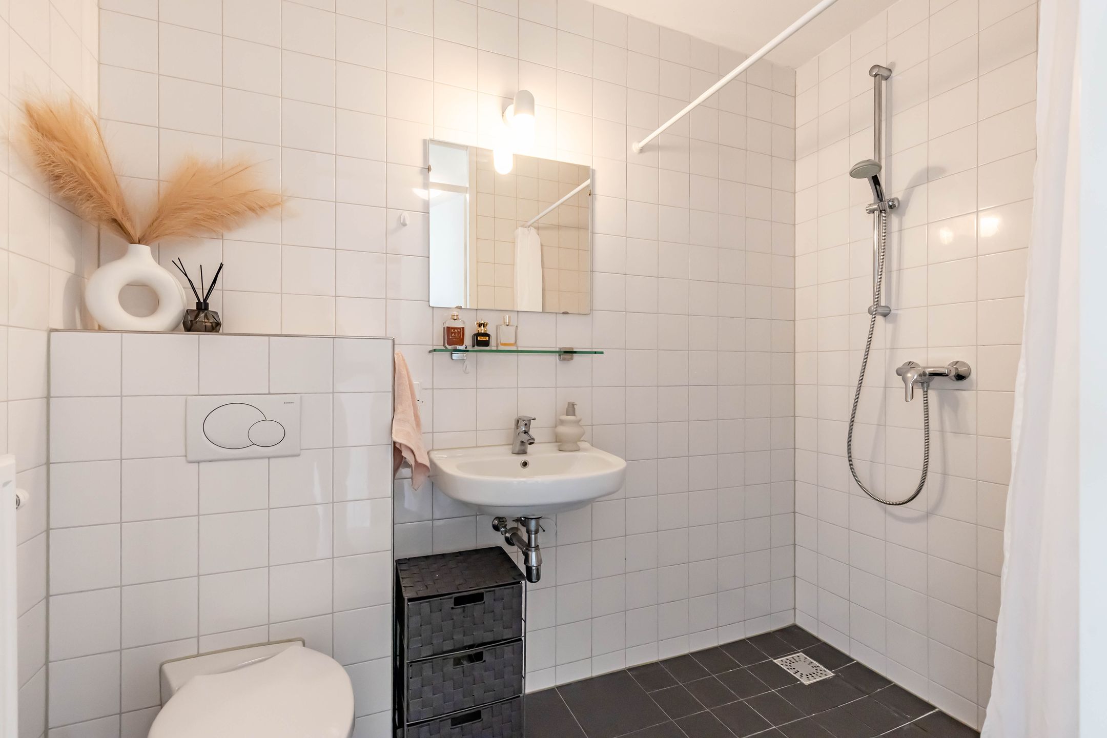 Foto 24 van Wielewaalplein 246