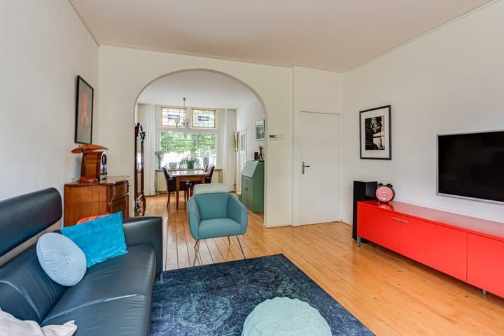 Photo 9 of Burgemeester Penstraat 25