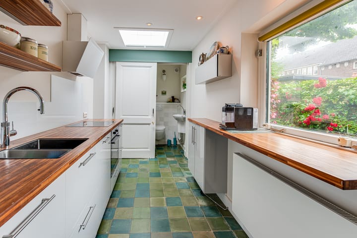 Photo 13 of Burgemeester Penstraat 25