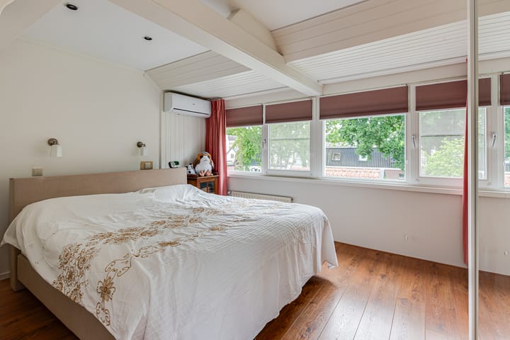 Photo 23 of Burgemeester Penstraat 25