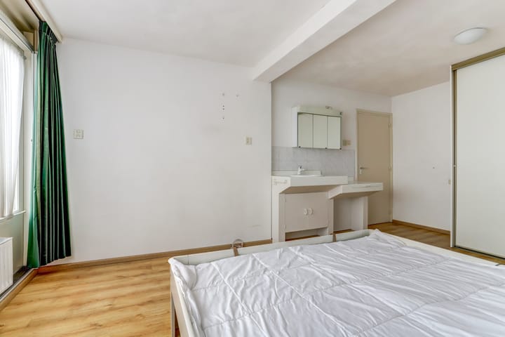 Foto 23 van Van Haestrechtstraat 28