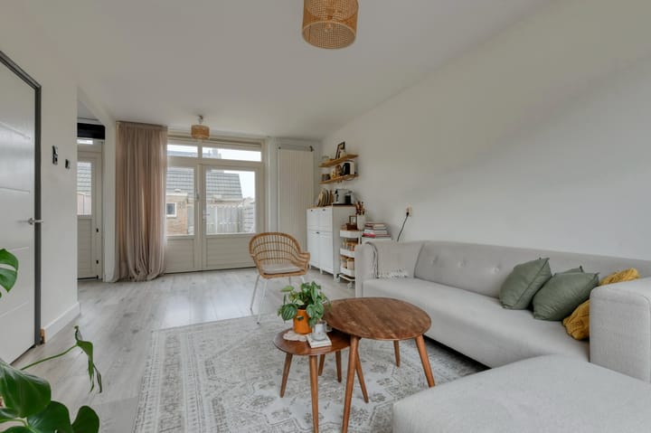 Foto 9 van van Maerlantstraat 34