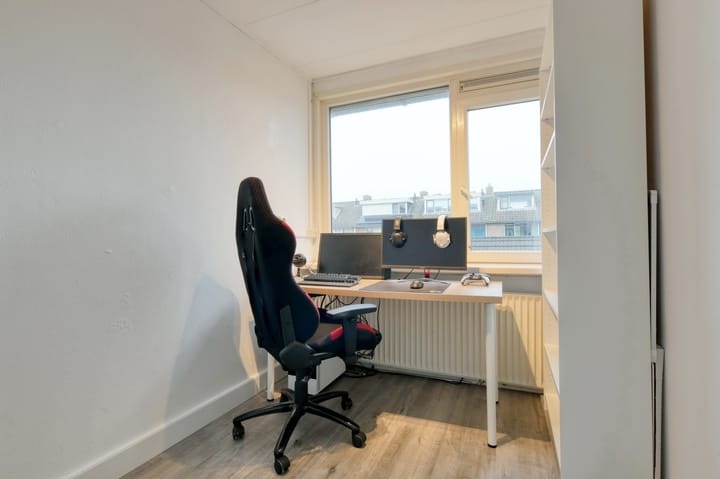 Foto 17 van van Maerlantstraat 34