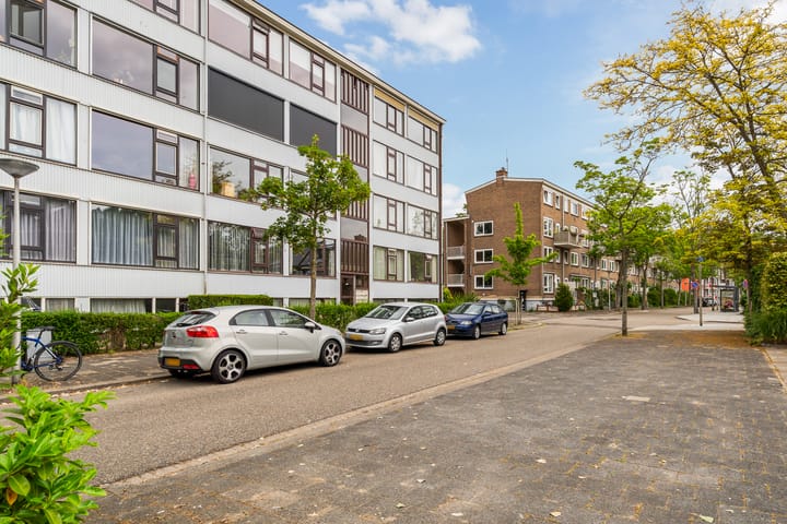 Foto 3 van Van Almondestraat 70-A