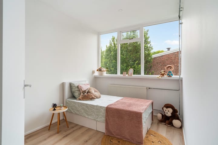 Foto 35 van Van Almondestraat 70-A