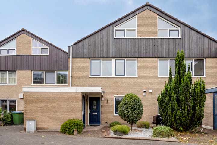 Foto 1 van Burgemeester Sutoriusstraat 32