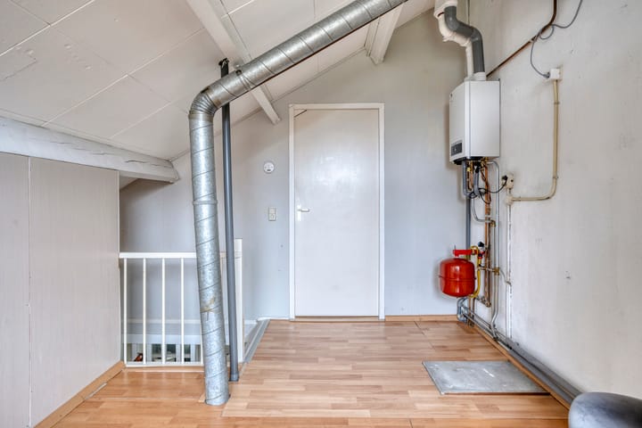 Foto 24 van Burgemeester Sutoriusstraat 32