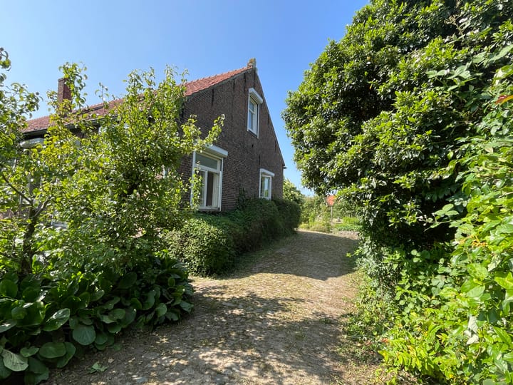 Photo 25 of Molenstraat 4