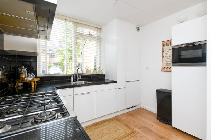 Foto 10 van Van Sytzamastraat 21