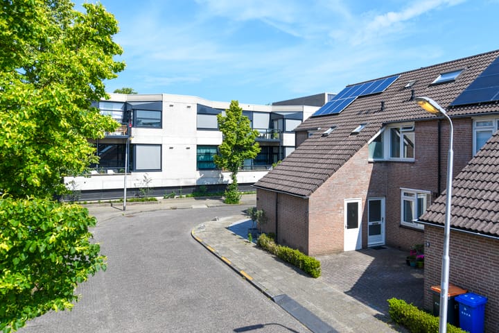 Foto 25 van Van Sytzamastraat 21