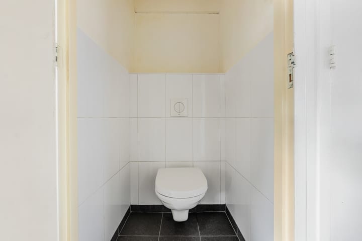 Foto 23 van Burgemeester Van Haarenlaan 1362