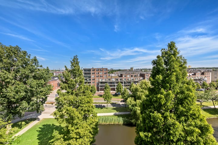 Foto 28 van Burgemeester Van Haarenlaan 1362