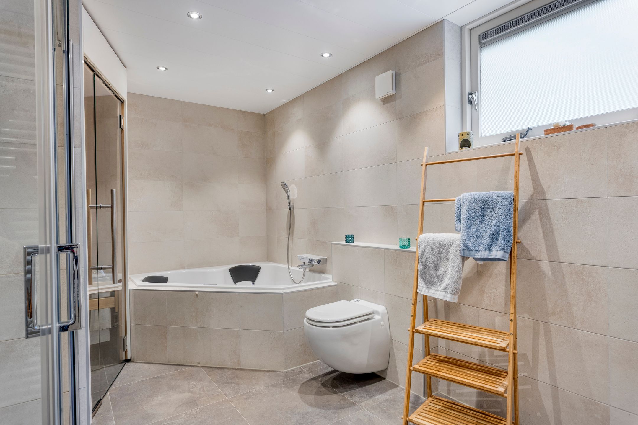 Foto 51 van Hanendorperweg 246