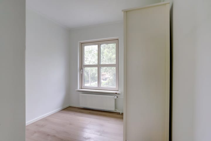 Foto 21 van Midlumerlaan 56