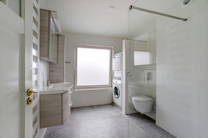 Foto 28 van Midlumerlaan 56