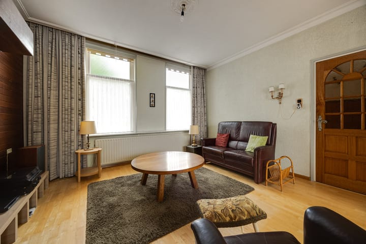 Foto 9 van Baroniestraat 27