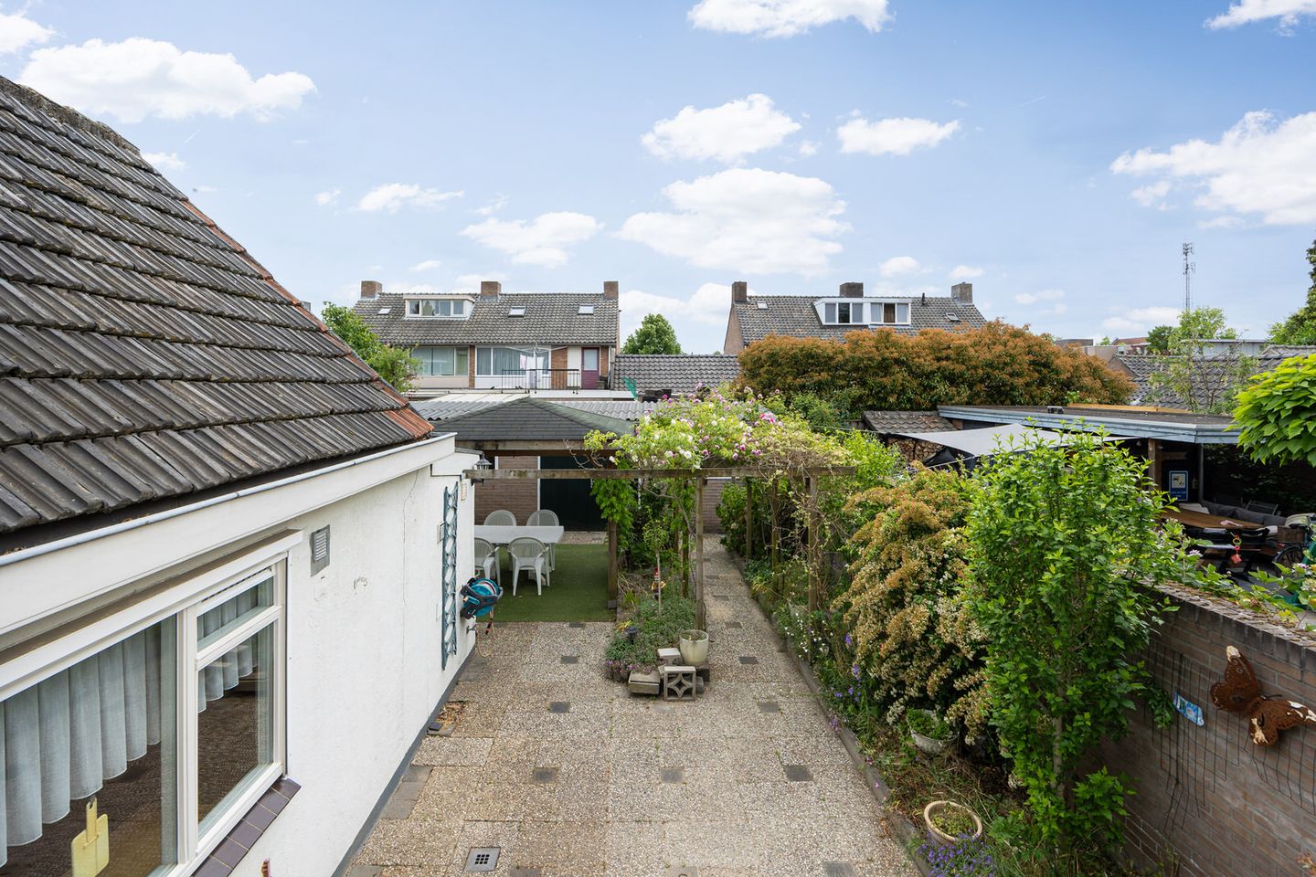 Foto 44 van Baroniestraat 27