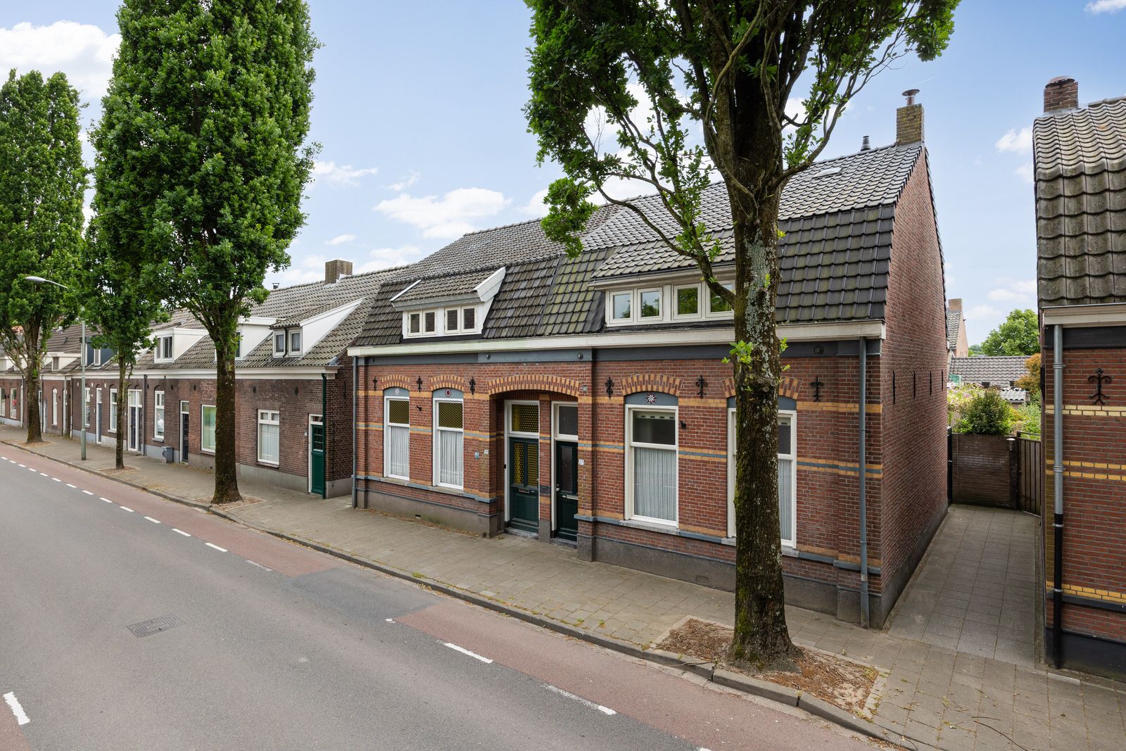 Foto 63 van Baroniestraat 27