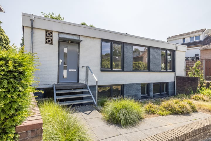 Foto 3 van Bachstraat 13