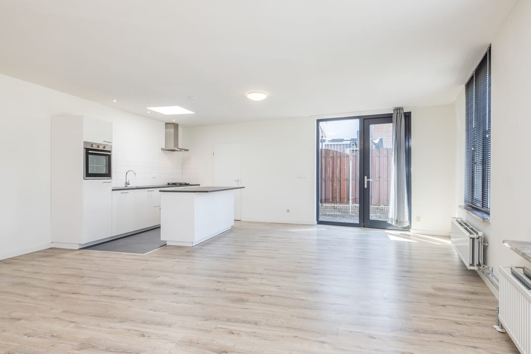 Foto 8 van Bachstraat 13