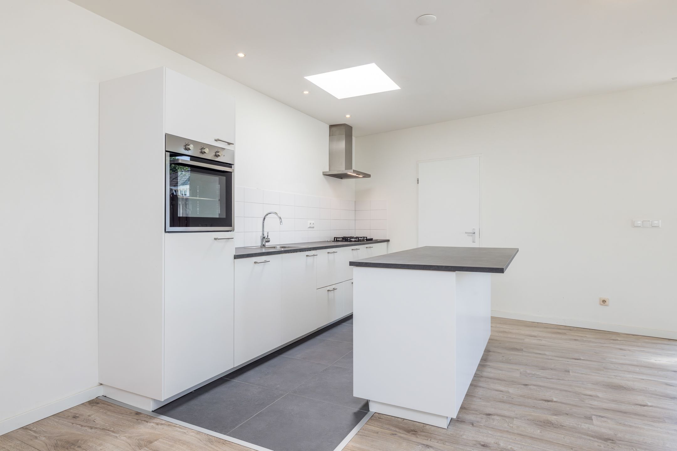 Foto 9 van Bachstraat 13