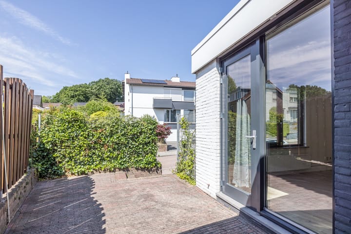 Foto 24 van Bachstraat 13