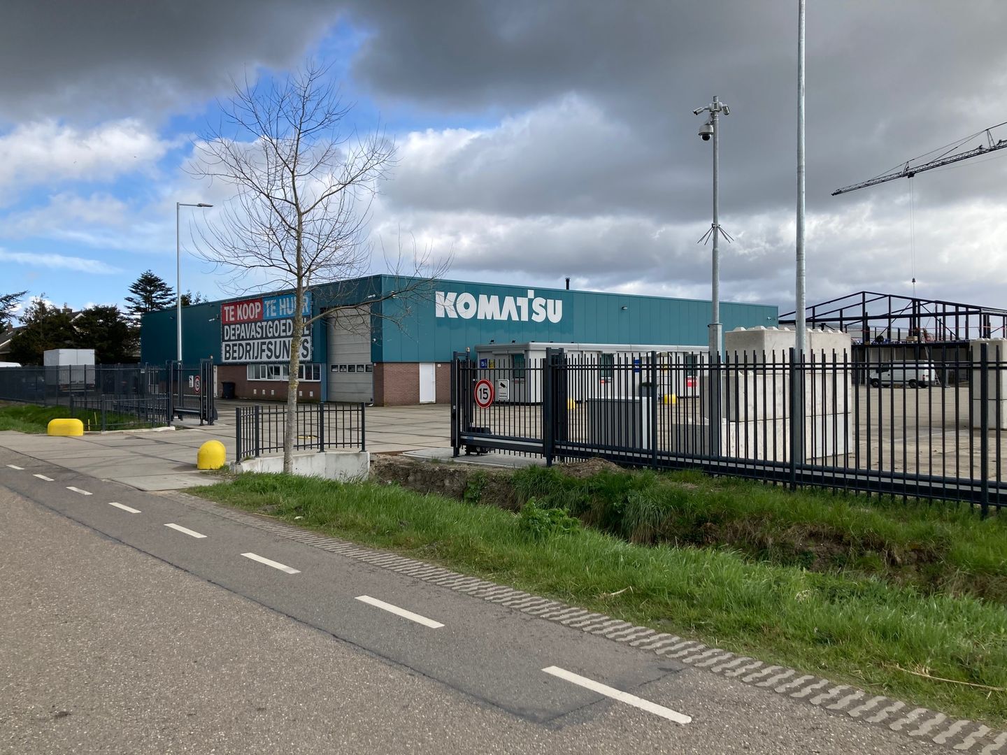 View photo 1 of Raasdorperweg 169