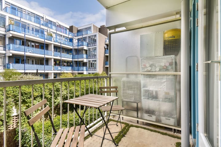 Foto 11 van Commelinstraat 199