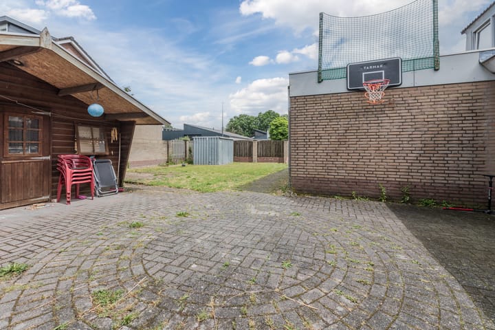 Photo 64 of Kroatenstraat 2