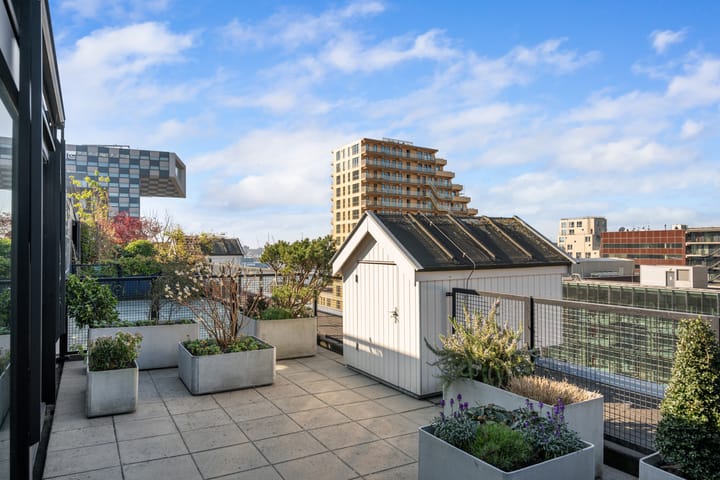 Foto 4 van Lloydstraat 58