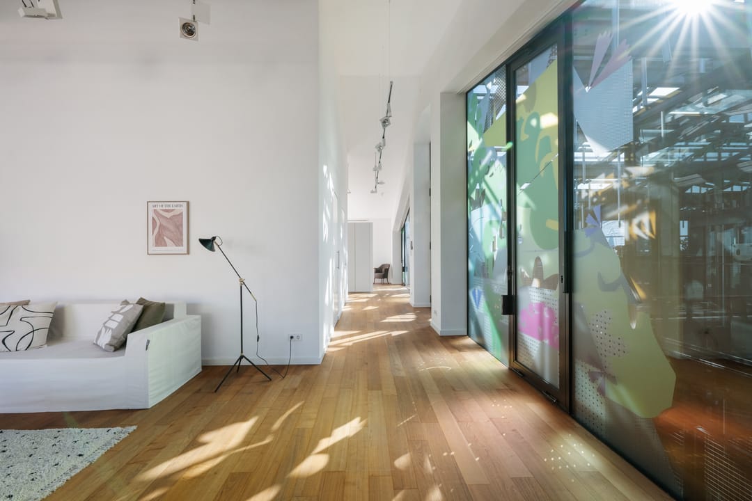 Photo 8 of Lloydstraat 58