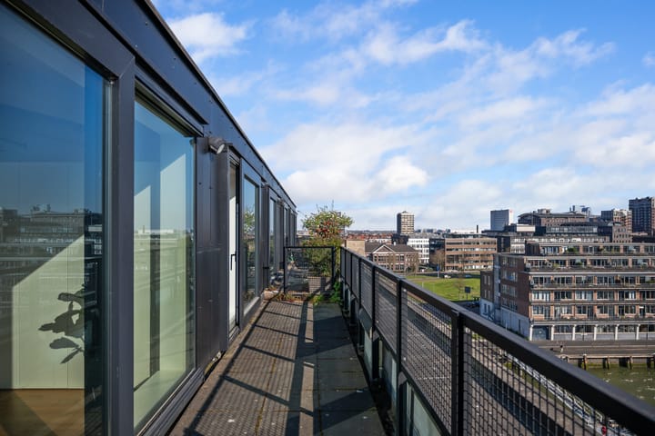 Foto 29 van Lloydstraat 58