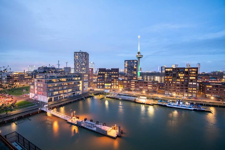 Foto 32 van Lloydstraat 58