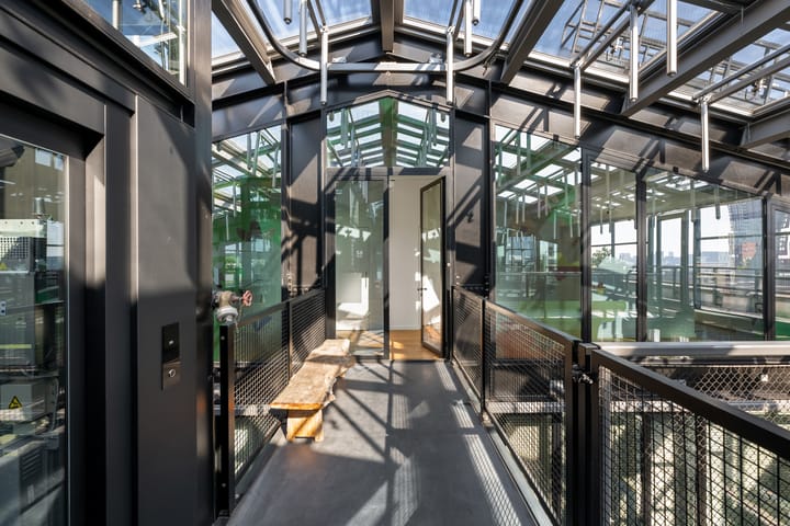 Foto 43 van Lloydstraat 58