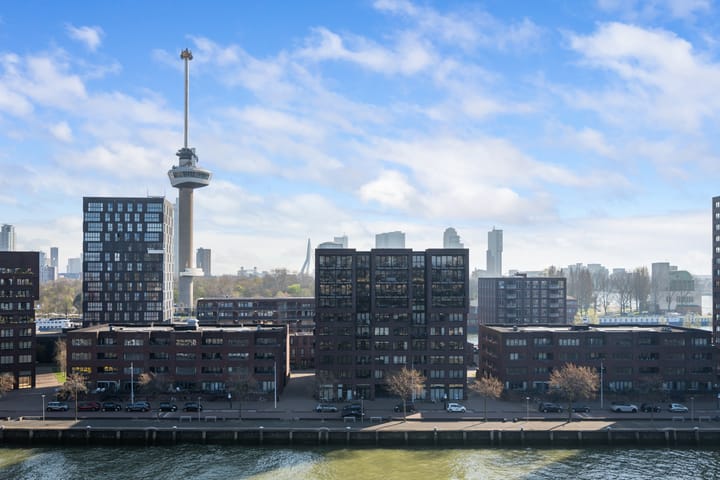 Foto 44 van Lloydstraat 58