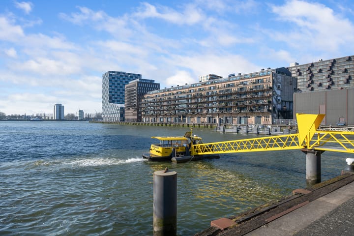 Foto 49 van Lloydstraat 58