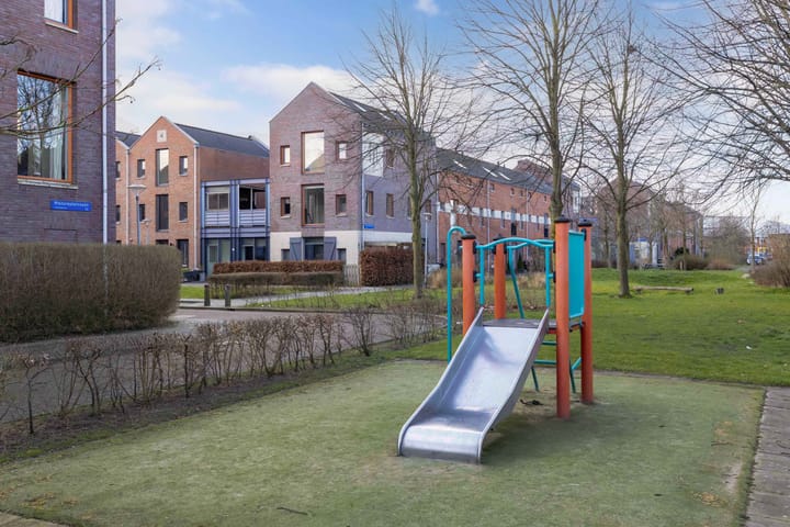 Foto 28 van Majastraat 2