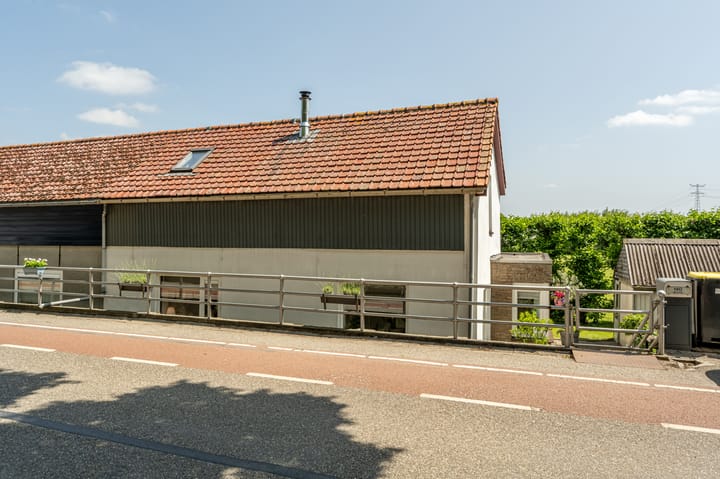 Photo 5 of Strijenseweg 140