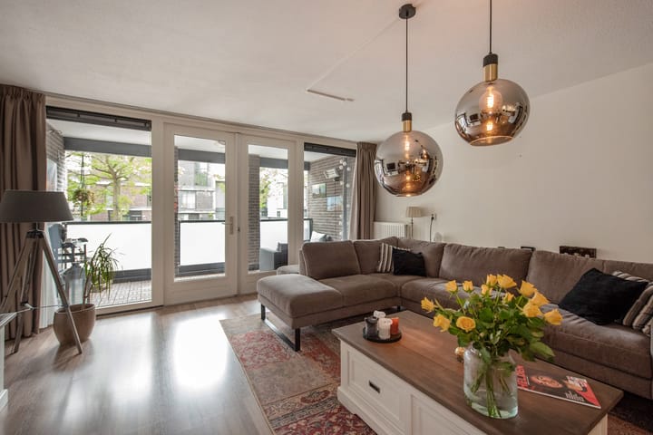 Foto 9 van Weidevogellaan 128