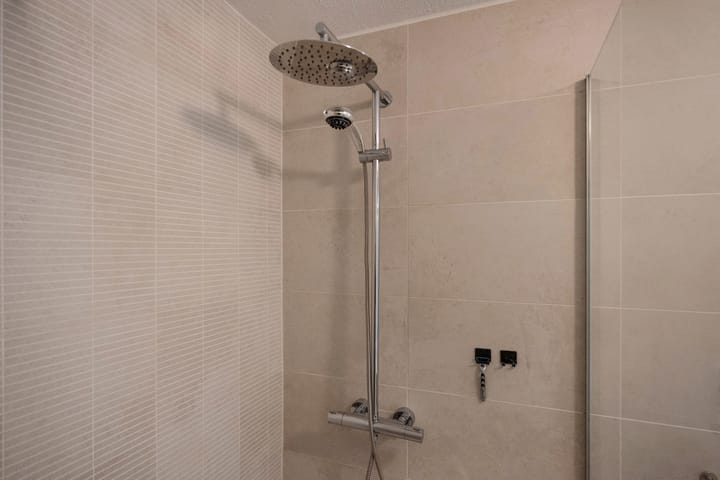 Foto 17 van Weidevogellaan 128