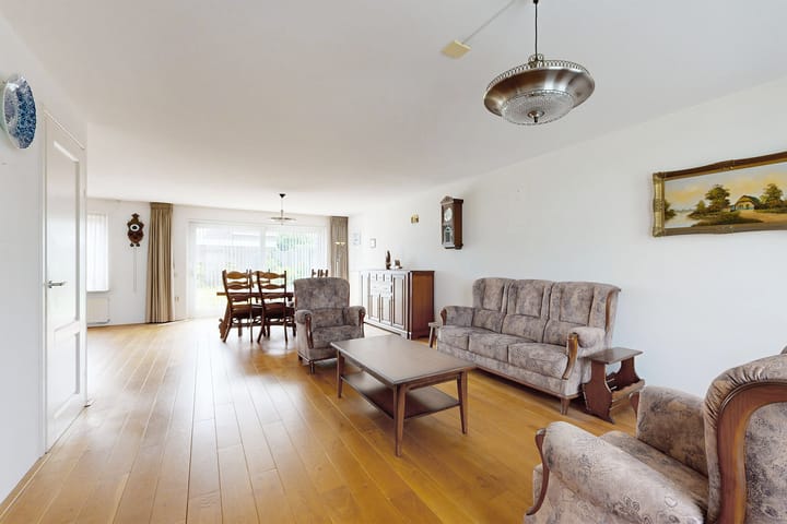 Foto 11 van Dansvlinder 7