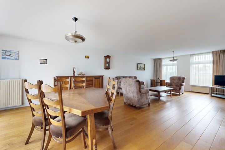 Foto 15 van Dansvlinder 7