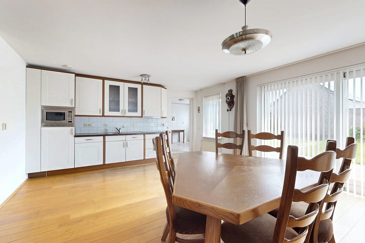 Foto 17 van Dansvlinder 7